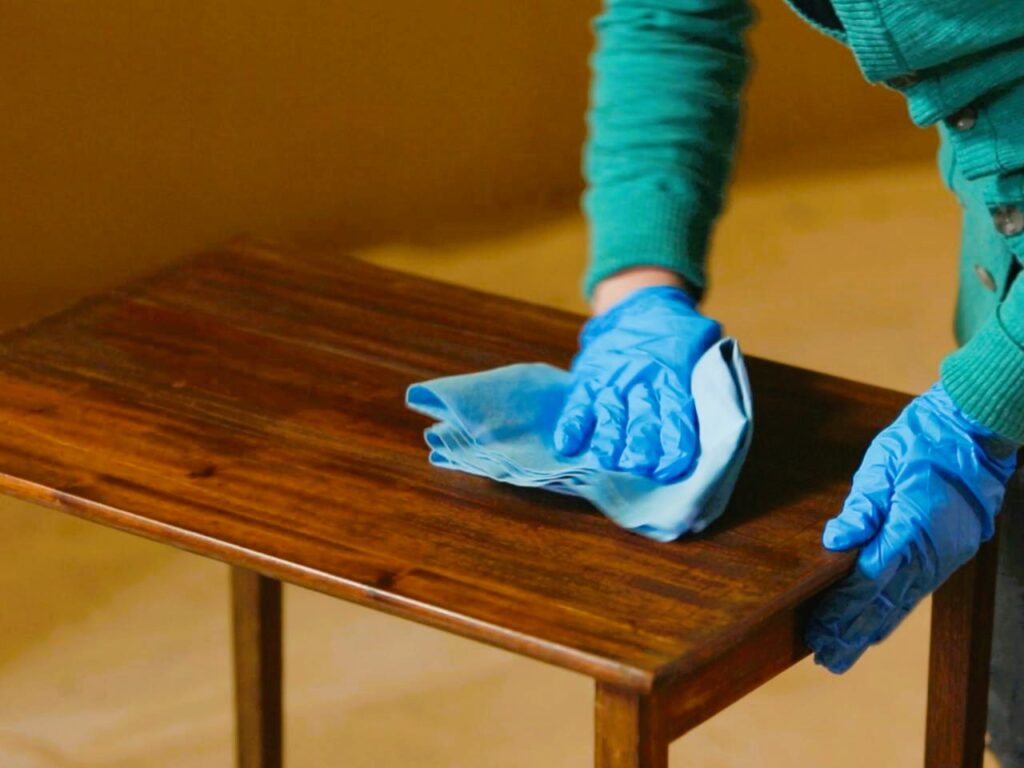 wood furniture refinishing